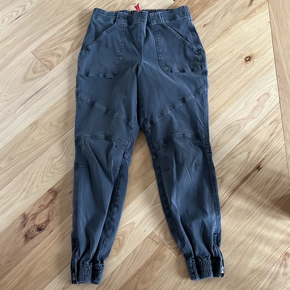 Spanx Stretch Twill Cargo Jogger - Picture 2 of 7